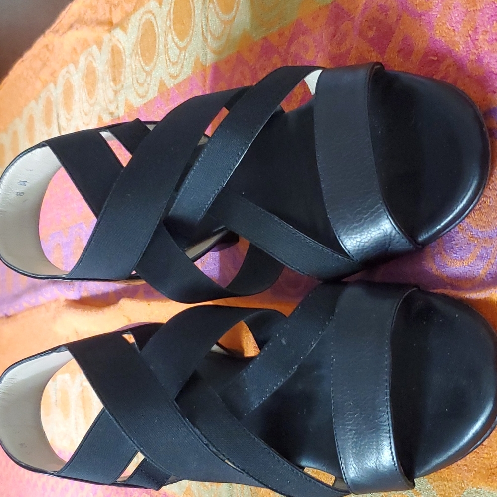 Black dress shoes